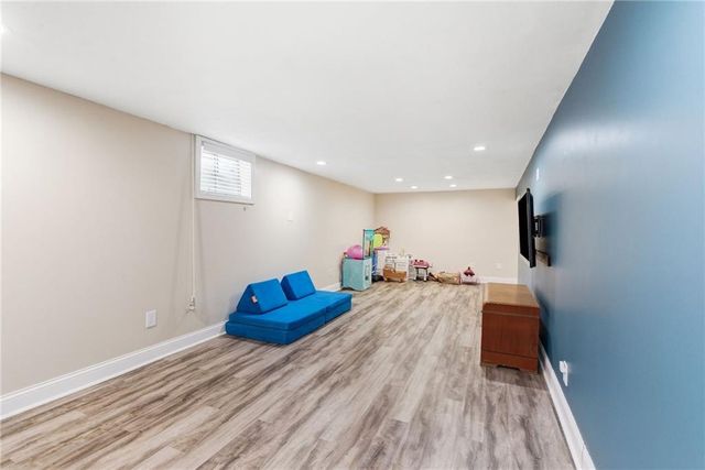 8727 Goddard Street, Overland Park, KS 66214