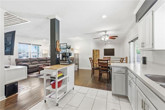 8727 Goddard Street, Overland Park, KS 66214
