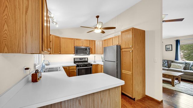 121 Indian Ridge Drive, Michigan City, IN 46360