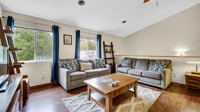 121 Indian Ridge Drive, Michigan City, IN 46360