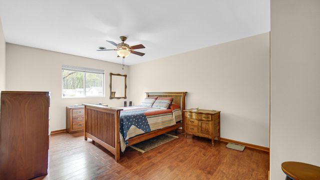 121 Indian Ridge Drive, Michigan City, IN 46360