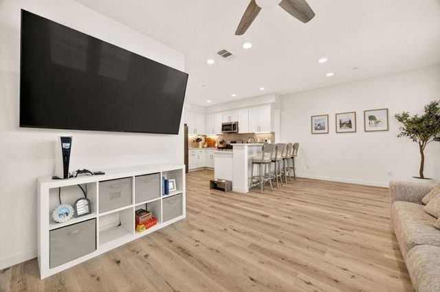 39372 Corvina Lane, Temecula, CA 92951