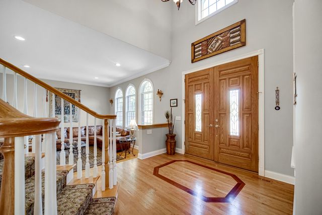 1654 Pebble Beach Way, Vernon Hills, IL 60061