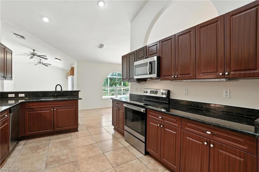 Image 16 of property listing at 4341 SW 25th CT, Cape Coral, FL 33914