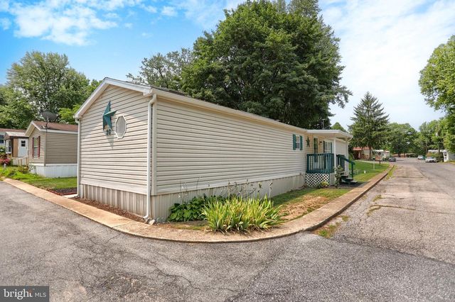 36 GARDEN PARKWAY, Carlisle, PA 17013