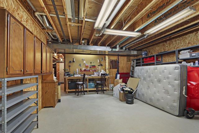 3223 13th PLACE, Kenosha, WI 53144