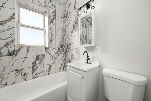 733-35 S Lavergne Avenue, Chicago, IL 60644