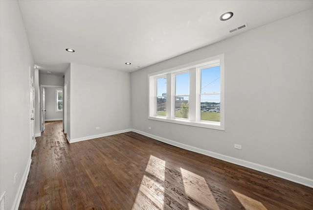 733-35 S Lavergne Avenue, Chicago, IL 60644