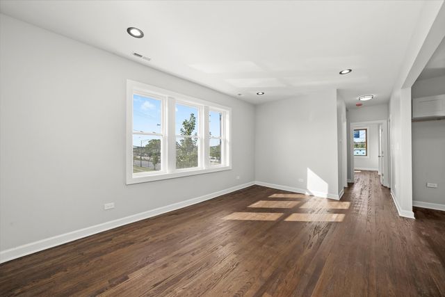 733-35 S Lavergne Avenue, Chicago, IL 60644