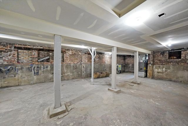 733-35 S Lavergne Avenue, Chicago, IL 60644