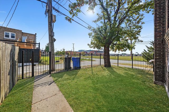 733-35 S Lavergne Avenue, Chicago, IL 60644