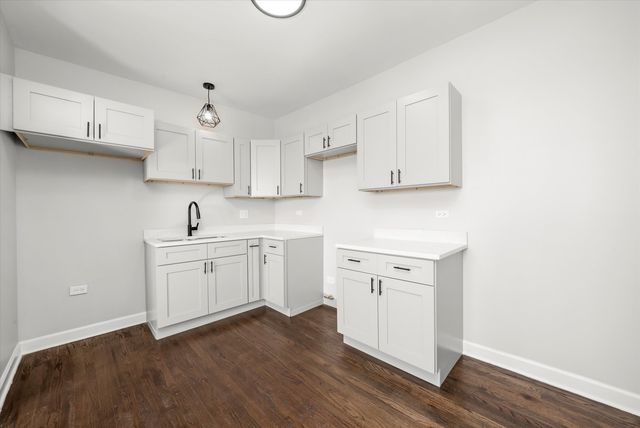 733-35 S Lavergne Avenue, Chicago, IL 60644