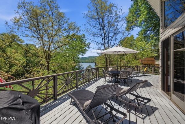 237 Candlewood Lane, Butler, TN 37640