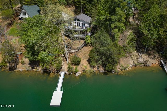 237 Candlewood Lane, Butler, TN 37640