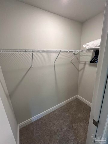 1949 Justice Cir, Gulf Breeze, FL 32563