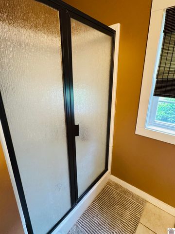 1285 McKendree Church Road, Mayfield, KY 42066