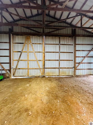 1285 McKendree Church Road, Mayfield, KY 42066