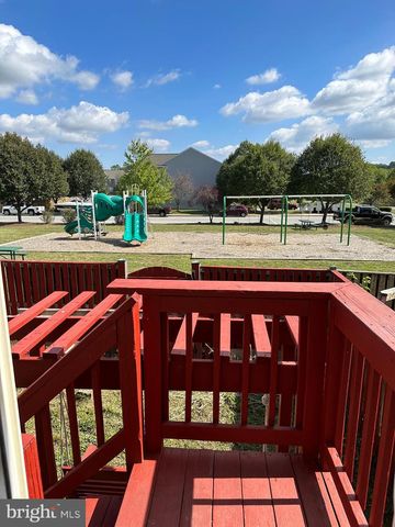 39 SAGEWOOD ST, Charles Town, WV 25414