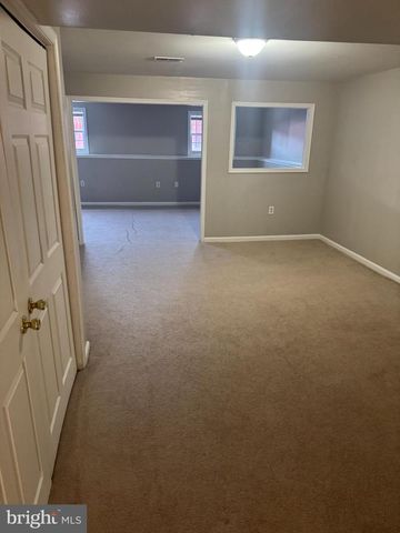 39 SAGEWOOD ST, Charles Town, WV 25414