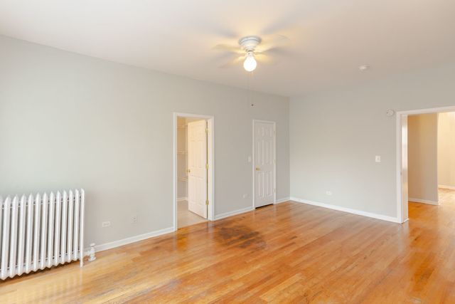 429 E Oakwood Boulevard 11, Chicago, IL 60653
