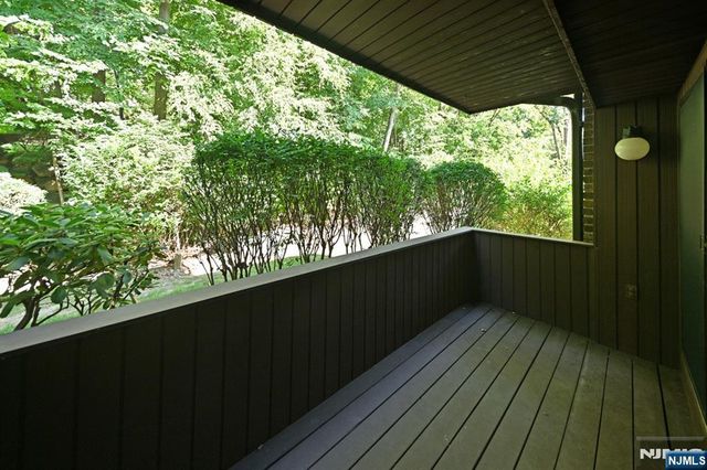 107 Indian Hollow Court 107, Mahwah, NJ 07430