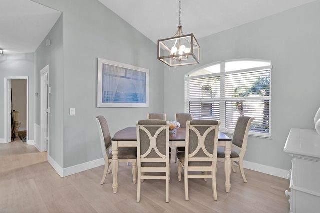 6545 35th Place, Vero Beach, FL 32966