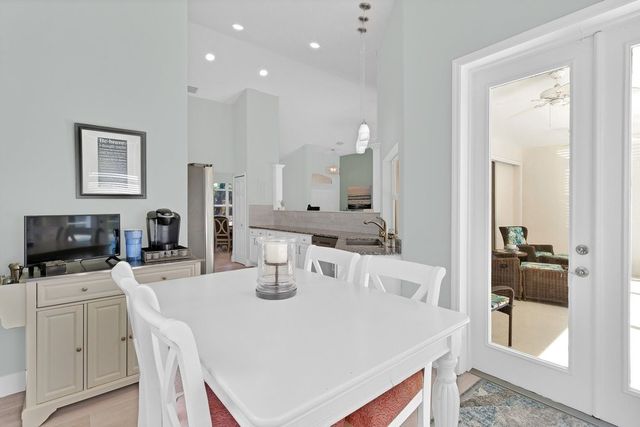 6545 35th Place, Vero Beach, FL 32966