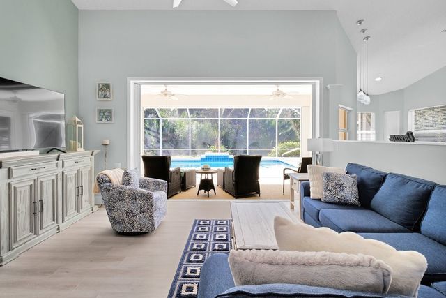 6545 35th Place, Vero Beach, FL 32966