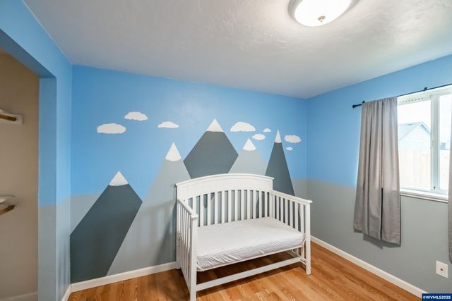 1940 17th Av SE, Albany, OR 97322