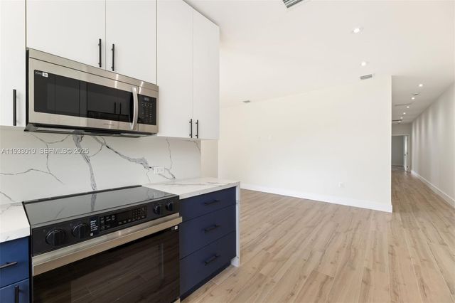 6852-6850 NW 4th Avenue, Miami, FL 33150