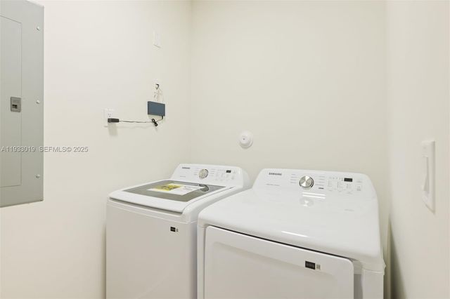 6852-6850 NW 4th Avenue, Miami, FL 33150
