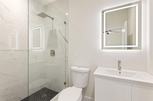 6852-6850 NW 4th Avenue, Miami, FL 33150