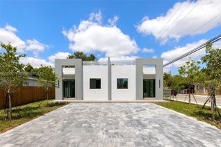 6852-6850 NW 4th Avenue, Miami, FL 33150