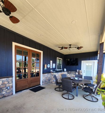 198 Texoma Drive, Mead, OK 73449