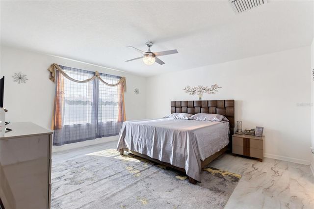 3891 SPRUCE CREEK DRIVE, Lakeland, FL 33811