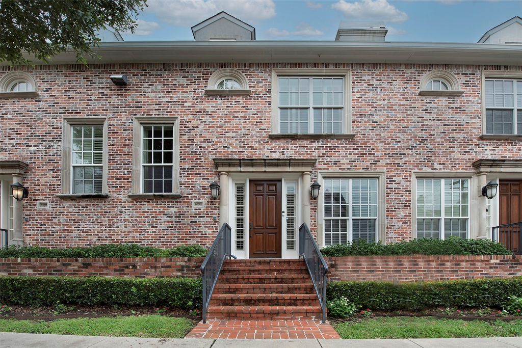 6701 Hursey Street C, University Park, TX 75205