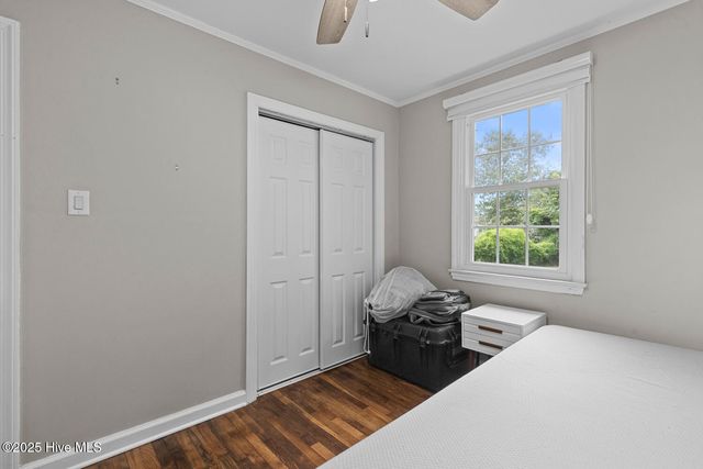 401 New River Drive, Jacksonville, NC 28540