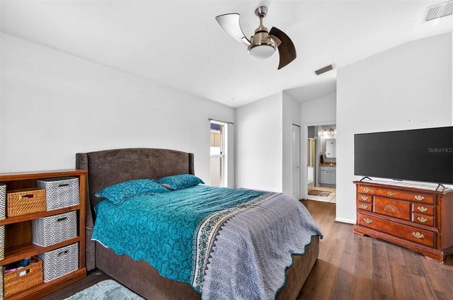 29454 CROSSLAND DRIVE, Wesley Chapel, FL 33543