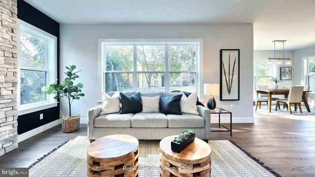 154 SUNRISE LN, Ephrata, PA 17522