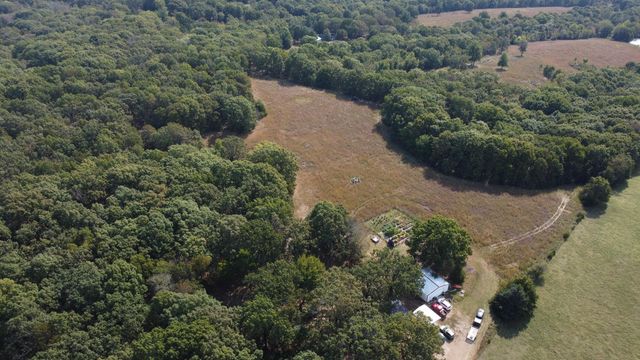 57298 S 608 Road, Kansas, OK 74347