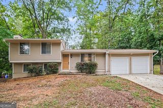 5765 Fieldstone Drive, Lithonia, GA 30038