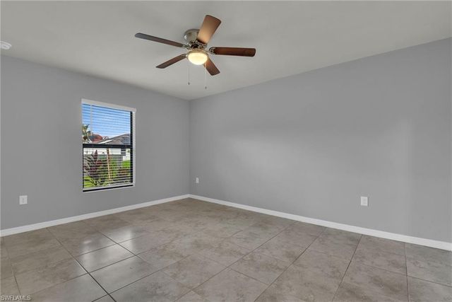1401 NW 10th TER, Cape Coral, FL 33993