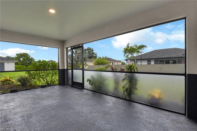 1401 NW 10th TER, Cape Coral, FL 33993