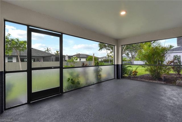 1401 NW 10th TER, Cape Coral, FL 33993
