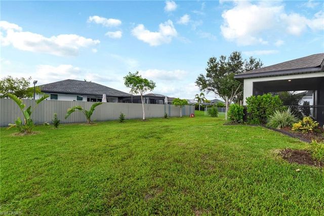 1401 NW 10th TER, Cape Coral, FL 33993