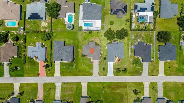 1401 NW 10th TER, Cape Coral, FL 33993