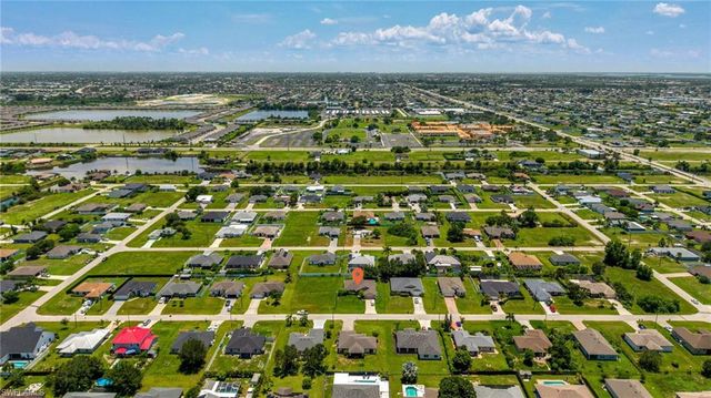 1401 NW 10th TER, Cape Coral, FL 33993