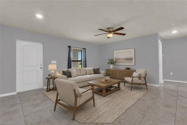 1401 NW 10th TER, Cape Coral, FL 33993