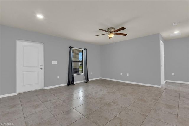 1401 NW 10th TER, Cape Coral, FL 33993