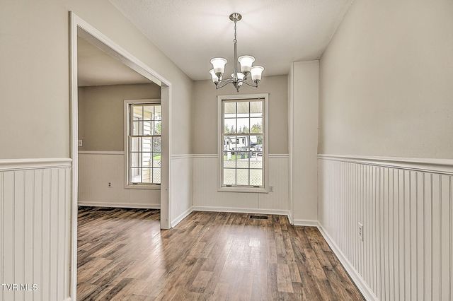 125 Downy Place, Bristol, VA 24201